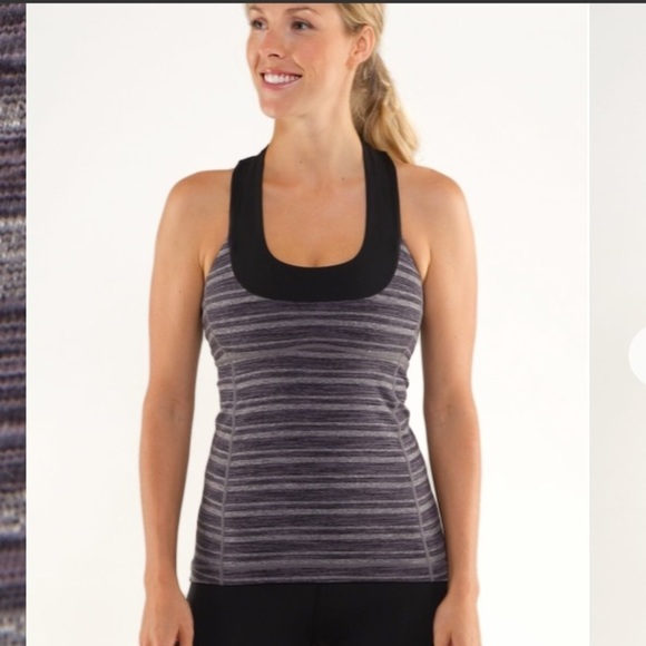 lululemon athletica Tops - Lululemon Scoop Neck Tank